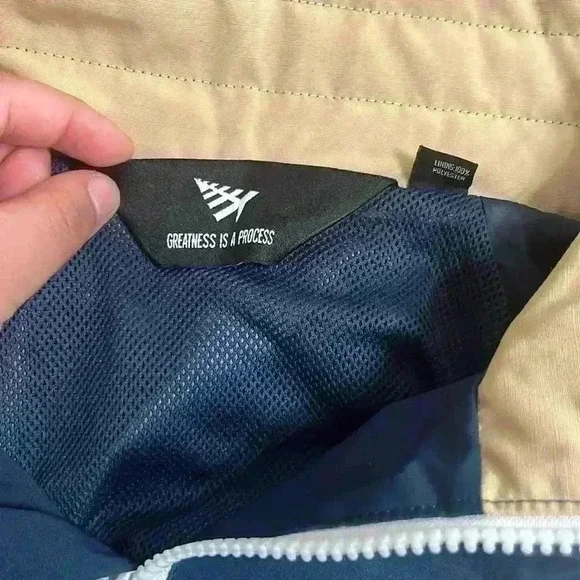 Paper plane jacket - Picture 4 of 7